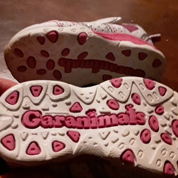 Girls Garanimals  shoes - Picture 2 of 2